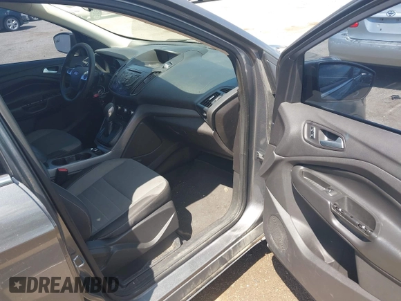 2014 Ford Escape SE with VIN 1FMCU9GX0EUE12195, listed as a IAAI auction lot 42674879 with 96,576 mi miles and . Bid and sale history available at DreamBid. Image 5.