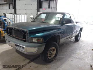 1998 Dodge Ram 1500 with VIN 3B7HF13Z1WG234475, listed as a IAAI auction lot 41523893 with 195,646 mi miles. Bid and sale history available at carsss.com. Image 2.