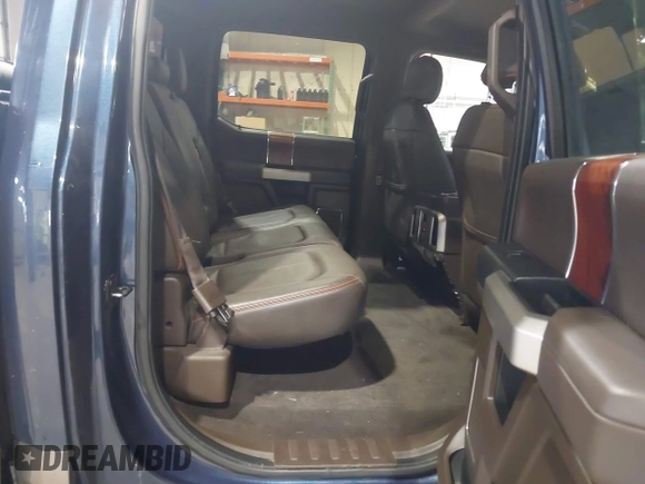 2015 Ford F-150 XLT with VIN 1FTEW1EG4FFB88589, listed as a IAAI auction lot 41877036 with 211,155 mi miles. Bid and sale history available at carsss.com. Image 8.