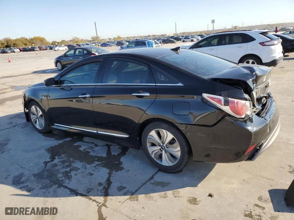2013 Hyundai Sonata Hybrid Limited w/Panoramic Sunroof Pkg with VIN KMHEC4A45DA067808, listed as a Copart auction lot 83550364 with 105,604 mi miles and Clean Title. Bid and sale history available at carsss.com. Image 2.