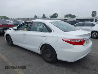 2017 Toyota Camry XLE z VIN 4T1BF1FK1HU814342, wystawiony jako IAAI lot #42433534 z przebiegiem 24 873 mil mil oraz . Historia ofert i sprzedaży dostępna na DreamBid. Obrazek 3.