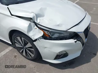 2019 Nissan Altima SL with VIN 1N4BL4EV9KC103050, listed as a IAAI auction lot 42139670 with 112,427 mi miles and . Bid and sale history available at DreamBid. Image 6.