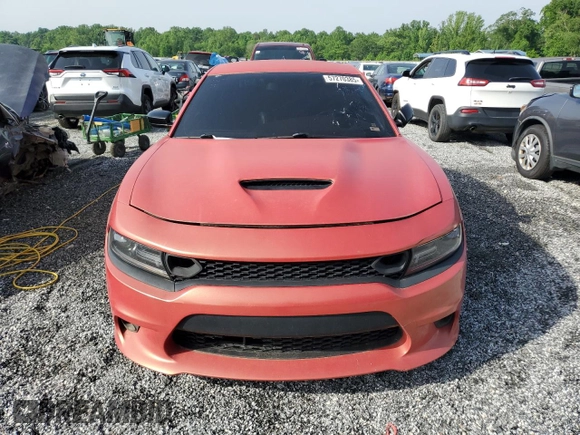 2017 Dodge Charger R/T z VIN 2C3CDXCT4HH660716, wystawiony jako Copart lot #57270385 z przebiegiem 161 775 mil mil oraz Czysty tytuł • Clean title. Historia ofert i sprzedaży dostępna na DreamBid. Obrazek 5.