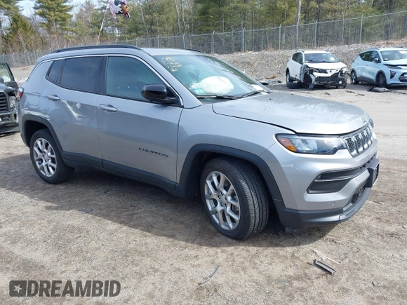 2023 Jeep Compass Latitude Lux с VIN 3C4NJDFN4PT558945, выставлен на аукционе IAAI как лот 41855576 с пробегом 9 375 миль миль и . История ставок и продаж доступна на DreamBid. Изображение 1.