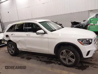 2022 Mercedes-Benz GLC 300 z VIN W1N0G8EB1NV377962, wystawiony jako IAAI lot #41651828 z przebiegiem 13 729 mil mil oraz . Historia ofert i sprzedaży dostępna na DreamBid. Obrazek 14.