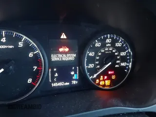 2014 Mitsubishi Outlander SE z VIN JA4AD3A32EZ011176, wystawiony jako IAAI lot #42336692 z przebiegiem 145 492 mil mil oraz . Historia ofert i sprzedaży dostępna na DreamBid. Obrazek 7.