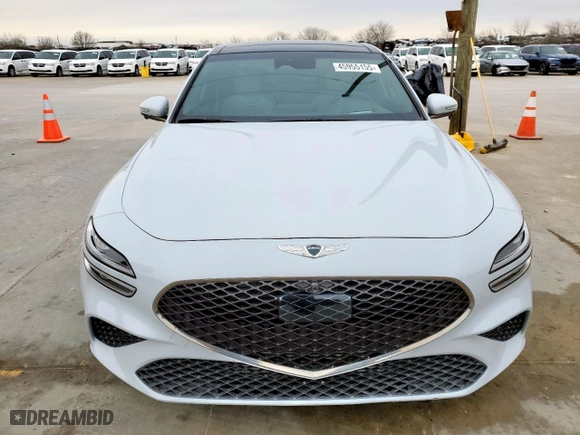2022 Genesis G70 3.3T with VIN KMTG54TE7NU085709, listed as a Copart auction lot 45955155 with 26,471 mi miles and Clean Title. Bid and sale history available at carsss.com. Image 5.