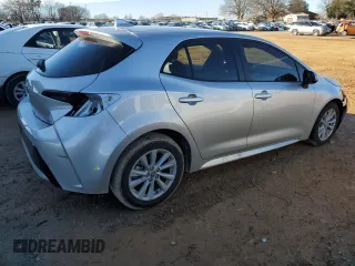 2023 Toyota Corolla Hatchback SE with VIN JTND4MBE6P3211102, listed as a Copart auction lot 37460214 with 2,682 mi miles. Bid and sale history available at carsss.com. Image 3.