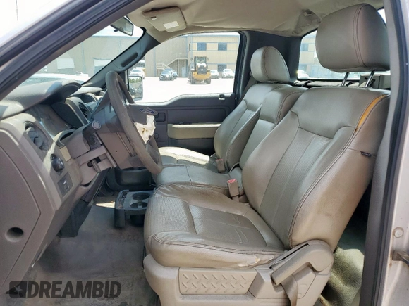 2010 Ford F-150 XL with VIN 1FTMF1CW3AKB69862, listed as a Copart auction lot 62739675 with 130,186 mi miles and Clean title. Bid and sale history available at DreamBid. Image 7.