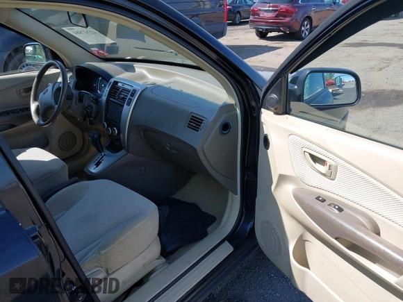 2006 Hyundai Tucson GLS with VIN KM8JN72DX6U324407, listed as a IAAI auction lot 42247884 with 188,911 mi miles and . Bid and sale history available at DreamBid. Image 5.
