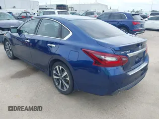2017 Nissan Altima SR with VIN 1N4AL3AP2HN347052, listed as a IAAI auction lot 42114336 with 34,928 mi miles and . Bid and sale history available at carsss.com. Image 3.