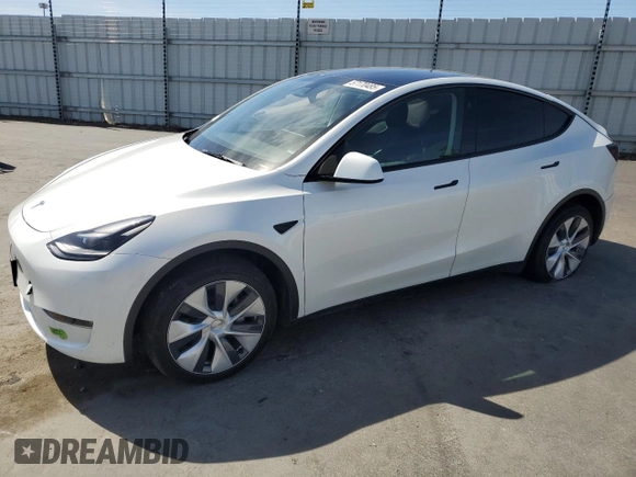2023 Tesla Model Y Long Range z VIN 7SAYGDEE8PF816544, wystawiony jako Copart lot #57170485 z przebiegiem 74 598 mil mil oraz Szkoda całkowita • Salvage title. Historia ofert i sprzedaży dostępna na DreamBid. Obrazek 1.