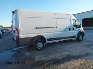 2018 Ram ProMaster Cargo with VIN 3C6URVJG6JE139744, listed as a IAAI auction lot 41852377 with 184,975 mi miles. Bid and sale history available at carsss.com. Image 4.