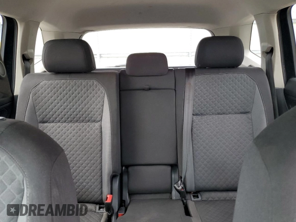 2018 Volkswagen Tiguan S with VIN 3VV0B7AX2JM017137, listed as a Copart auction lot 54618705 with 69,026 mi miles and Clean Title. Bid and sale history available at DreamBid. Image 10.