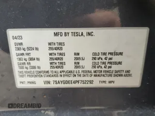 2023 Tesla Model Y Long Range z VIN 7SAYGDEE4PF752292, wystawiony jako Copart lot #53824185 z przebiegiem 61 470 mil mil oraz Szkoda całkowita • Salvage title. Historia ofert i sprzedaży dostępna na DreamBid. Obrazek 12.
