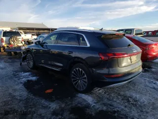 2019 Audi e-tron Prestige with VIN WA1VABGE6KB024661, listed as a Copart auction lot 73187202 with NaN miles. Bid and sale history available at carsss.com. Image 2.