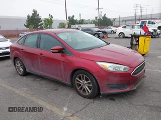 2016 Ford Focus SE with VIN 1FADP3F28GL254321, listed as a IAAI auction lot 42158144 with 89,807 mi miles. Bid and sale history available at carsss.com. Image 1.