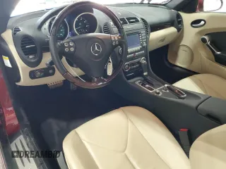 2005 Mercedes-Benz SLK 230/320 z VIN WDBWK56F45F035513, wystawiony jako Copart lot #64763345 z przebiegiem 44 139 mil mil oraz Szkoda całkowita • Salvage title. Historia ofert i sprzedaży dostępna na DreamBid. Obrazek 8.