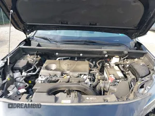 2021 Toyota RAV4 XLE with VIN 2T3P1RFV5MW228015, listed as a IAAI auction lot 42613804 with 28,028 mi miles and . Bid and sale history available at DreamBid. Image 10.