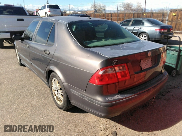 2005 Saab 9-5 Arc with VIN YS3ED49A953506826, listed as a IAAI auction lot 41658824 with 233,824 mi miles. Bid and sale history available at carsss.com. Image 3.