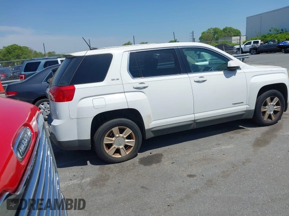 2013 GMC Terrain SLE with VIN 2GKALMEK0D6112781, listed as a IAAI auction lot 42039012 with 208,888 mi miles. Bid and sale history available at carsss.com. Image 4.