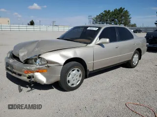1993 Toyota Camry LE z VIN 4T1SK12E7PU287093, wystawiony jako Copart lot #55682275 z przebiegiem 110 399 mil mil oraz Szkoda całkowita • Salvage title. Historia ofert i sprzedaży dostępna na DreamBid. Obrazek 1.