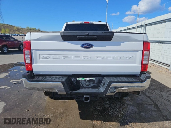 2020 Ford F-250 XL с VIN 1FT7W2B65LEC33972, выставлен на аукционе Copart как лот 54746105 с пробегом 99 013 миль миль и Списание • Salvage title. История ставок и продаж доступна на DreamBid. Изображение 6.