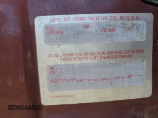 1986 Lincoln Town Car z VIN 1LNBP96FXGY609804, wystawiony jako Copart lot #54846575 z przebiegiem Nie podano mil oraz Nie do naprawy • Non repairable. Historia ofert i sprzedaży dostępna na DreamBid. Obrazek 12.