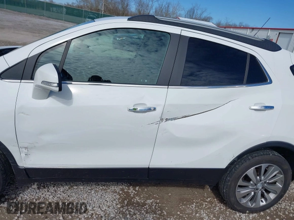 2019 Buick Encore Preferred with VIN KL4CJESB8KB909563, listed as a IAAI auction lot 41764126 with 61,391 mi miles. Bid and sale history available at carsss.com. Image 18.
