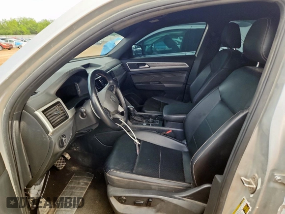 2022 Volkswagen Atlas SE with VIN 1V2HE2CA1NC221308, listed as a Copart auction lot 54769555 with Not provided miles and Clean title. Bid and sale history available at DreamBid. Image 7.