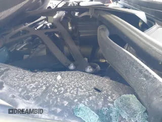 2022 BMW X5 M z VIN 5YMJU0C00N9M64484, wystawiony jako IAAI lot #41825141 z przebiegiem Nie podano mil oraz . Historia ofert i sprzedaży dostępna na DreamBid. Obrazek 14.