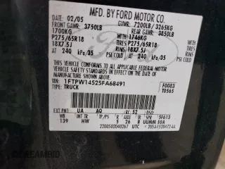 2005 Ford F-150 XLT z VIN 1FTPW14525FA68491, wystawiony jako Copart lot #58263765 z przebiegiem 270 091 mil mil oraz Szkoda całkowita • Salvage title. Historia ofert i sprzedaży dostępna na DreamBid. Obrazek 12.