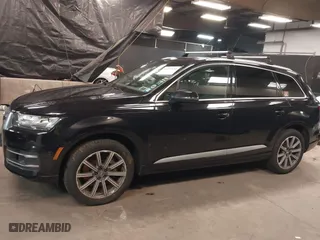 2017 Audi Q7 Premium Plus with VIN WA1LAAF7XHD039620, listed as a IAAI auction lot 40970830 with 119,531 mi miles. Bid and sale history available at carsss.com. Image 14.