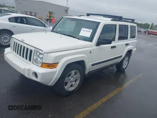 2006 Jeep Commander with VIN 1J8HG48N16C274734, listed as a IAAI auction lot 42154240 with 146,788 mi miles. Bid and sale history available at carsss.com. Image 2.
