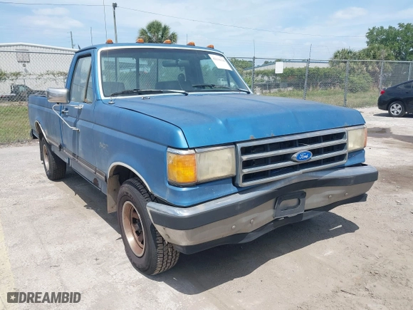 1990 Ford 1/2 Ton Trucks with VIN 1FTEF15Y3LLB01819, listed as a IAAI auction lot 42116130 with 505,103 mi miles. Bid and sale history available at carsss.com. Image 1.