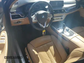 2018 BMW 7 Series 740i with VIN WBA7E2C53JG743115, listed as a Copart auction lot 73362103 with 57,789 mi miles. Bid and sale history available at carsss.com. Image 8.