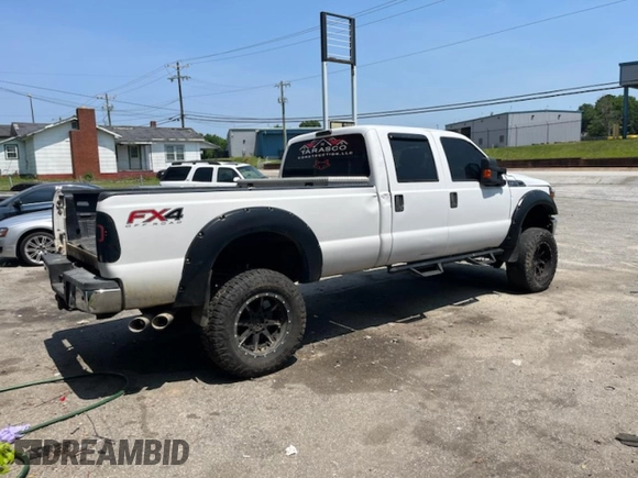 2012 Ford F-250 XL with VIN 1FT7W2BT8CEC15634, listed as a Copart auction lot 57712735 with 239,003 mi miles and Clean title. Bid and sale history available at DreamBid. Image 4.