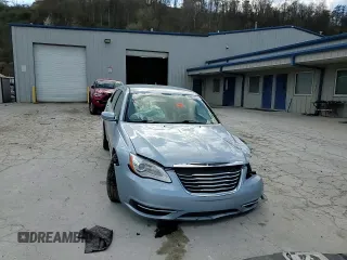 2013 Chrysler 200 Touring with VIN 1C3CCBBB0DN505774, listed as a Copart auction lot 49879705 with 150,453 mi miles and Salvage Title. Bid and sale history available at DreamBid. Image 10.