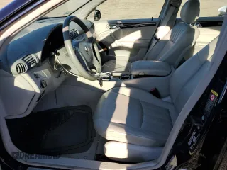 2005 Mercedes-Benz C 240 with VIN WDBRF81J75F601811, listed as a Copart auction lot 48210795 with 59,454 mi miles and Clean Title. Bid and sale history available at DreamBid. Image 7.