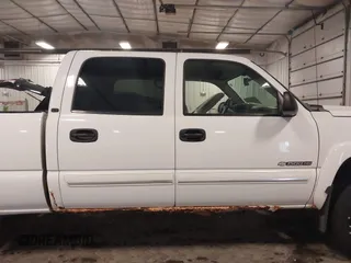 2006 Chevrolet Silverado 1500HD LT1 with VIN 1GCGK13U76F242626, listed as a IAAI auction lot 40786885 with 171,077 mi miles and . Bid and sale history available at DreamBid. Image 14.