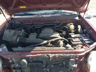 2004 Toyota Sequoia SR5 with VIN 5TDZT34A84S237468, listed as a IAAI auction lot 41856685 with 77,387 mi miles. Bid and sale history available at carsss.com. Image 10.