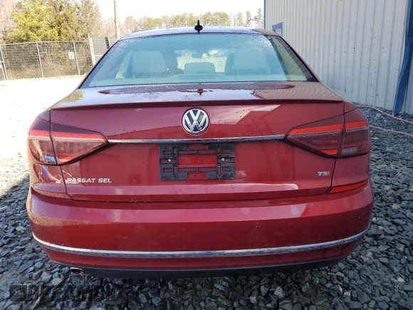 2018 Volkswagen Passat SEL Premium z VIN 1VWCA7A36JC014669, wystawiony jako Copart lot #46847095 z przebiegiem 77 640 mil mil oraz Czysty tytuł • Clean title. Historia ofert i sprzedaży dostępna na DreamBid. Obrazek 6.