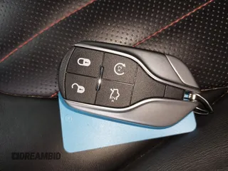 2019 Maserati Levante с VIN ZN661XUAXKX323919, выставлен на аукционе IAAI как лот 42484880 с пробегом 71 024 миль миль и . История ставок и продаж доступна на DreamBid. Изображение 11.
