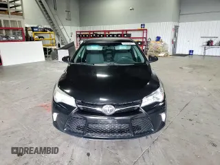 2015 Toyota Camry XLE z VIN 4T1BF1FK8FU921689, wystawiony jako Copart lot #55825225 z przebiegiem 116 438 mil mil oraz Szkoda całkowita • Salvage title. Historia ofert i sprzedaży dostępna na DreamBid. Obrazek 14.