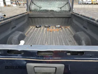 2008 Chevrolet Silverado 1500 Work Truck with VIN 1GCEK14C78Z205428, listed as a Copart auction lot 87374784 with 136,377 mi miles and Clean Title. Bid and sale history available at carsss.com. Image 10.