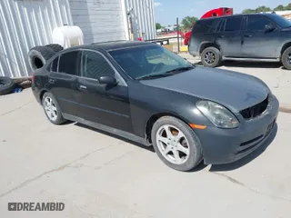 2003 Infiniti G35 Sedan with VIN JNKCV51E83M002533, listed as a IAAI auction lot 41991714 with 245,950 mi miles. Bid and sale history available at carsss.com. Image 1.