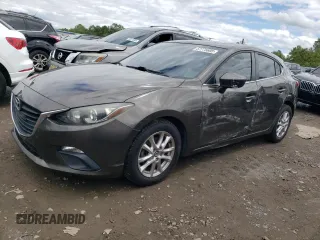 2014 Mazda 3 i Grand Touring z VIN JM1BM1M77E1215239, wystawiony jako Copart lot #57775605 z przebiegiem 88 887 mil mil oraz Szkoda całkowita • Salvage title. Historia ofert i sprzedaży dostępna na DreamBid. Obrazek 1.