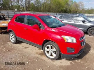 2015 Chevrolet Trax LTZ with VIN 3GNCJTSB6FL213113, listed as a IAAI auction lot 41999668 with 88,361 mi miles. Bid and sale history available at carsss.com. Image 1.
