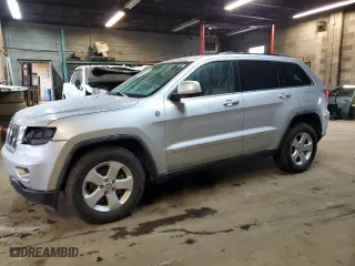 2011 Jeep Grand Cherokee Laredo with VIN 1J4RR4GG0BC583821, listed as a Copart auction lot 59176674 with 198,027 mi miles and Salvage Title. Bid and sale history available at carsss.com. Image 1.
