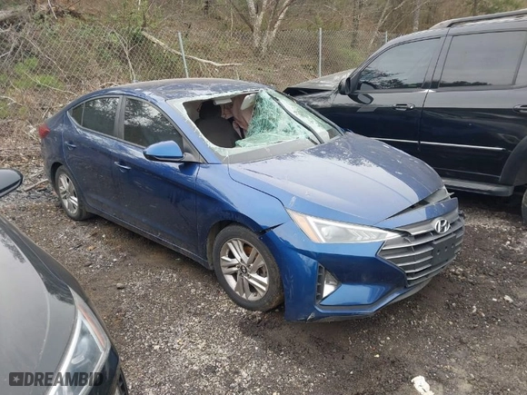 2019 Hyundai Elantra SEL with VIN 5NPD84LF3KH484513, listed as a IAAI auction lot 41600005 with 1 mi miles. Bid and sale history available at carsss.com. Image 1.